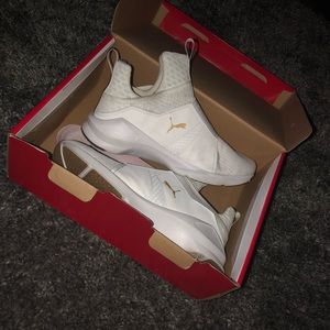 Gold Kylie jenner pumas